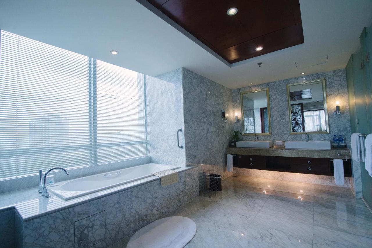 Haiwaihai Crown Hotel Mã An Sơn Ngoại thất bức ảnh
