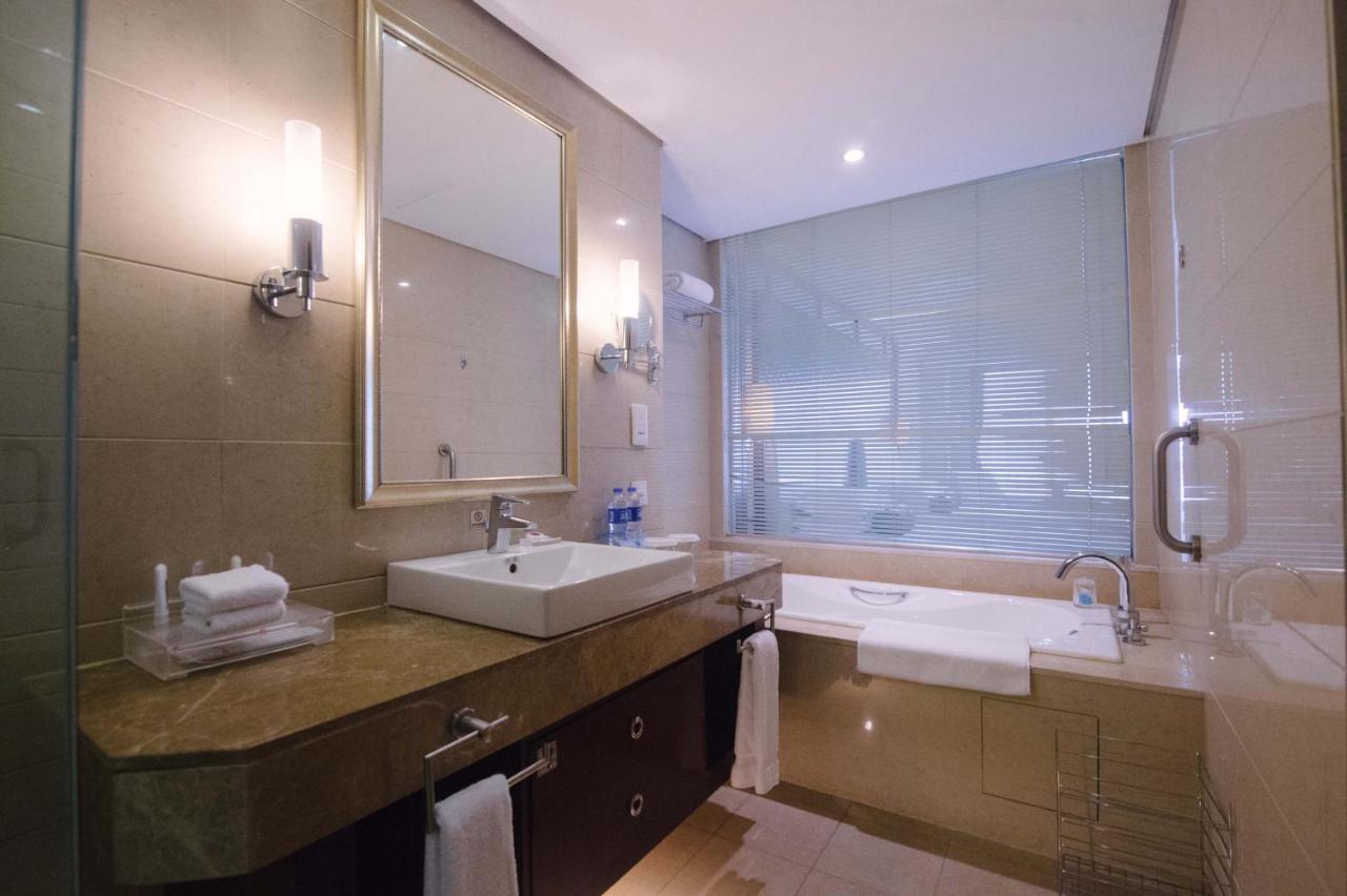 Haiwaihai Crown Hotel Mã An Sơn Ngoại thất bức ảnh