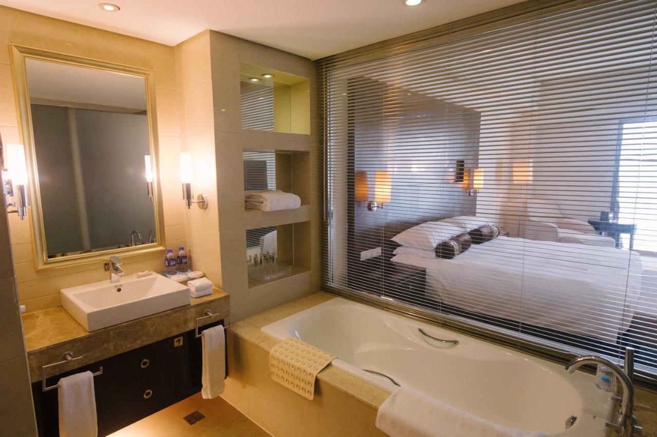 Haiwaihai Crown Hotel Mã An Sơn Ngoại thất bức ảnh